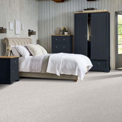 soft carpets in a stylish Florida bedroom
